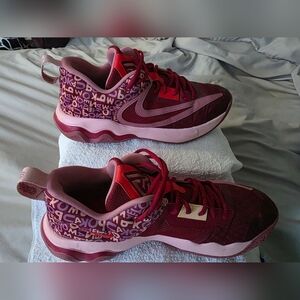 Nike Giannis Immortality 3 'Alphabet Bros' Size 12 EUC